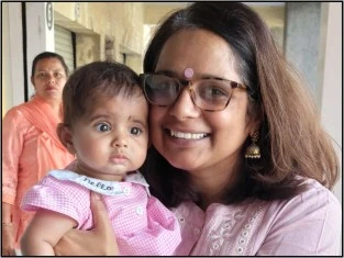 DR-Geeta with IVF Born Baby